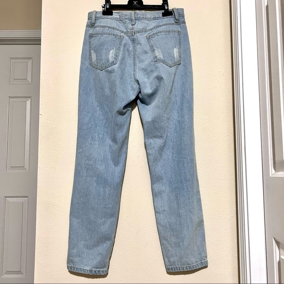 Showpo Light Blue Boyfriend Jeans - Picture 8 of 10